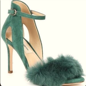Antonio Melani Kayleigh Green Leather & Fur heel dress sandals NEW $130